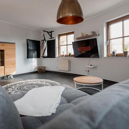 Erholung In Der Natur In Moselnahe, King Size Bett, Netflix, Waschmaschine, Trockner Bengel ภายนอก รูปภาพ